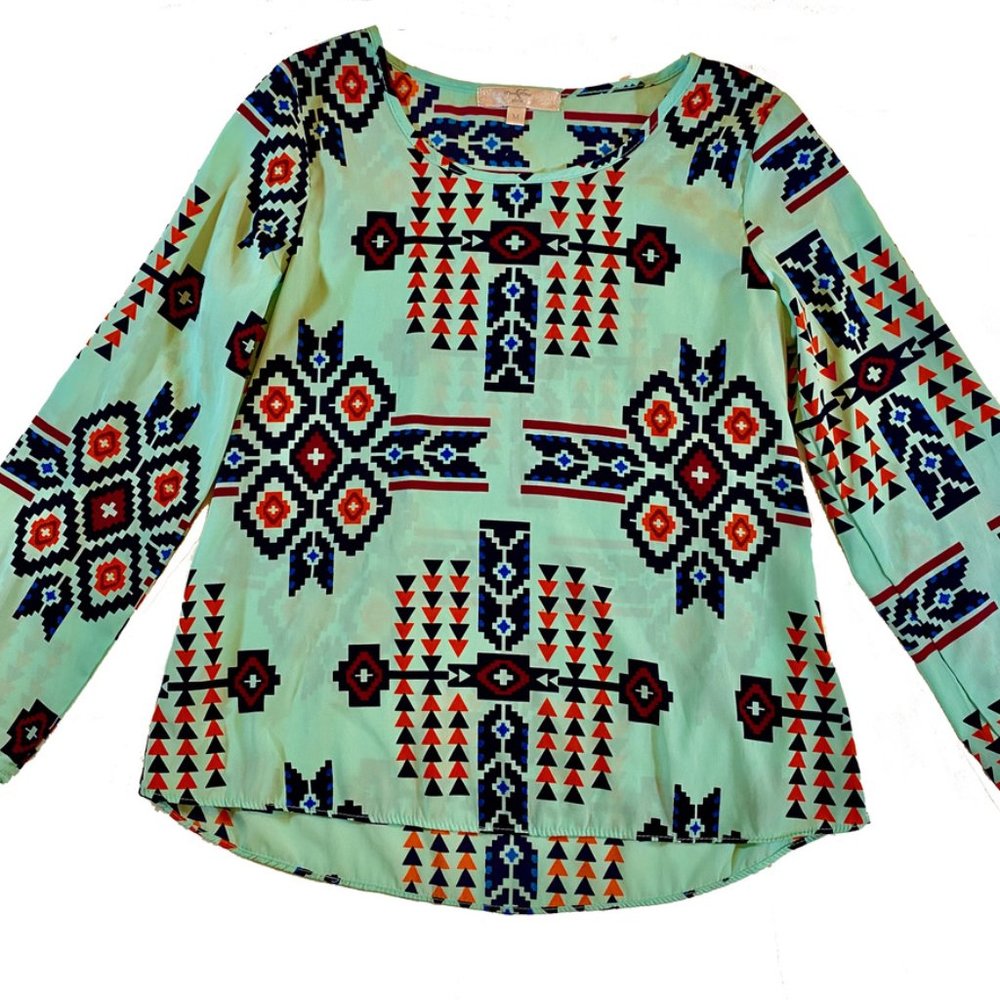 Pretty Mint Western print Moa Moa Girls Long sleeve top Size Medium